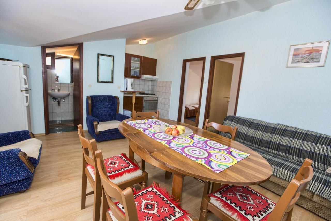 Apartmani Marijana Cesarica Dış mekan fotoğraf