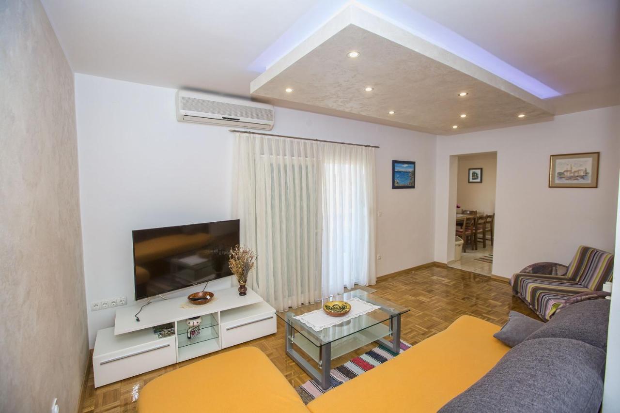 Apartmani Marijana Cesarica Dış mekan fotoğraf