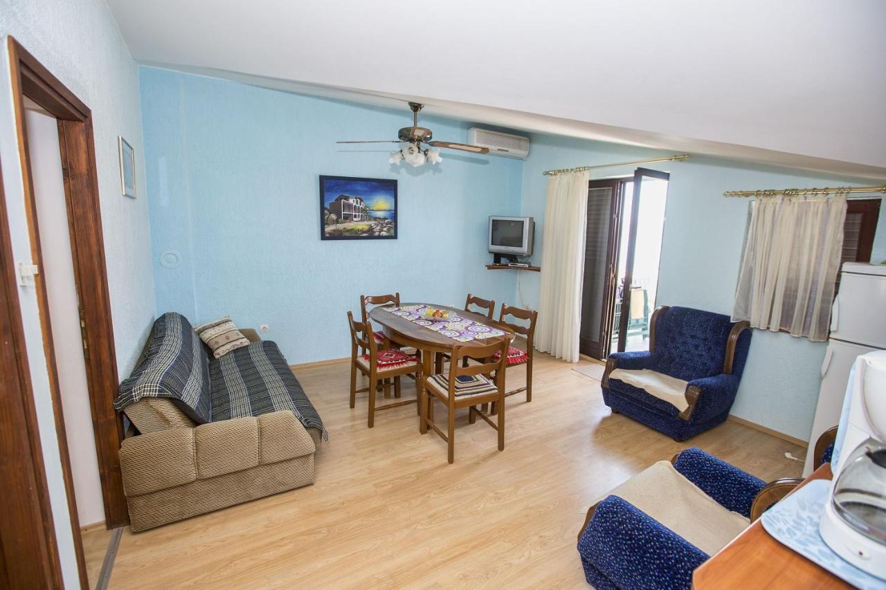 Apartmani Marijana Cesarica Dış mekan fotoğraf