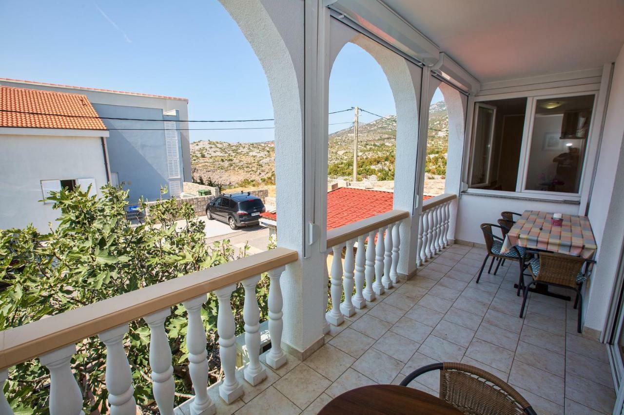 Apartmani Marijana Cesarica Dış mekan fotoğraf