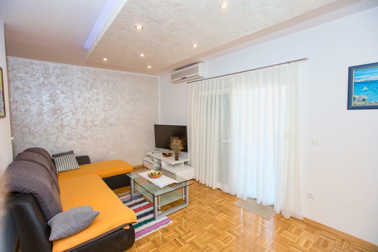 Apartmani Marijana Cesarica Dış mekan fotoğraf